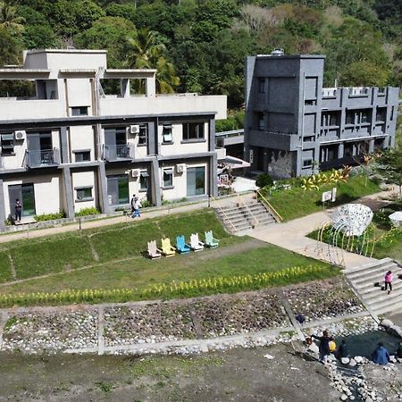 Antong Creekside Hot Spring Appartement Yuli Buitenkant foto